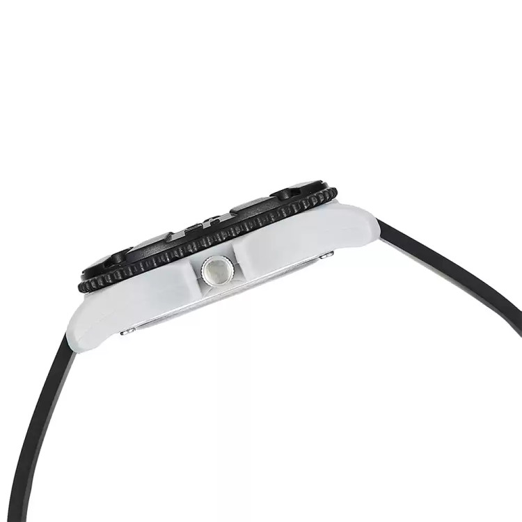ساعت مچی عقربه ای بچگانه کیو اند کیو مدل vq96j013y