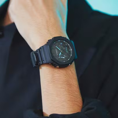کاسیو GA-2100 روی مچ 1