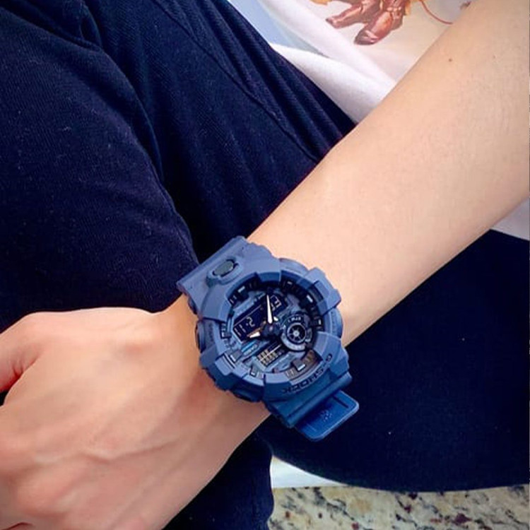 ساعت مچی عقربه ای مردانه کاسیو جی شاک مدل ga-700ca-2a